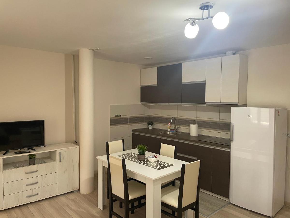 Apartmani Vrla Vladičin Han Exterior foto